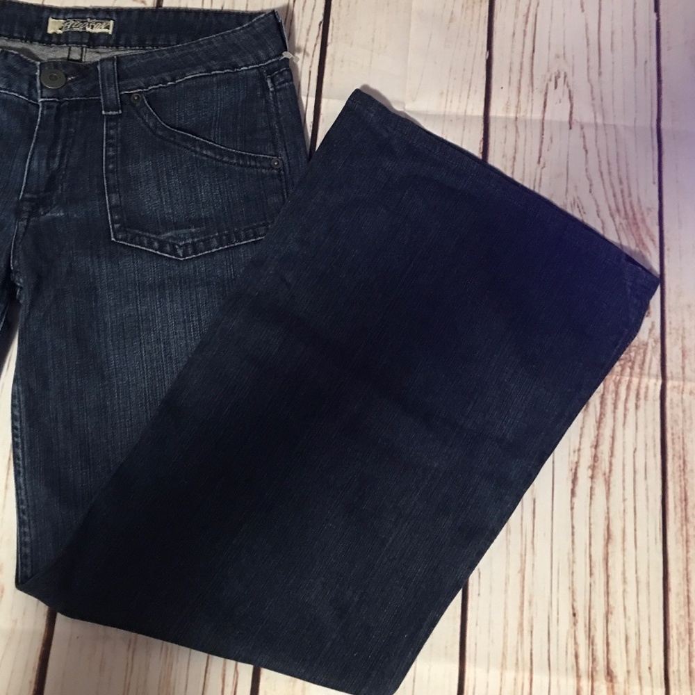 EUC Hudson Jeans Size 29 Wide Flare Denim RN107906 CA00635